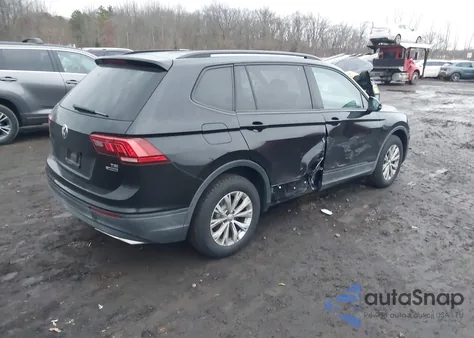 2018 Volkswagen Tiguan 2.0T S z USA, uszkodzony, nr VIN 3VV0B7AXXJM095021